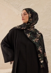 ESTELLE PATTERNED RAMI HIJAB BLACK