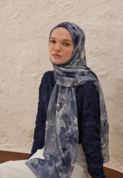 LIZZY PATTERN RAMI HIJAB INDIGO