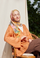 ESTHER PATTERN RAMI HIJAB EARTH