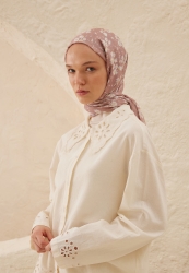 DAISY PATTERNED RAMI HIJAB ROSE