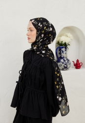 SOFT FLOWERS PATTERN RAMI HIJAB BLACK