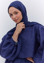 SILKY ELEGANCE SHAWL NAVY BLUE