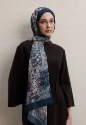 ETHNIC FIGURE PATTERN SILK CREPE HIJAB PETROL