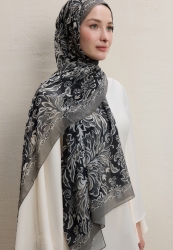 LAURA PATTERN SILK CREPE HIJAB BLACK